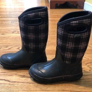 Girls Bogs size 3